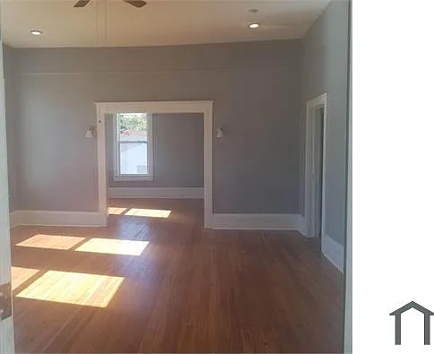 3122 Avenue R — Photo 3