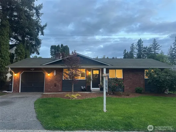 616 212th Street SW, Bothell, WA 98021