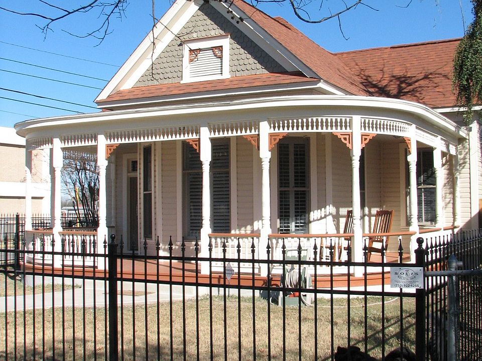 1st image of 932 N Pine St