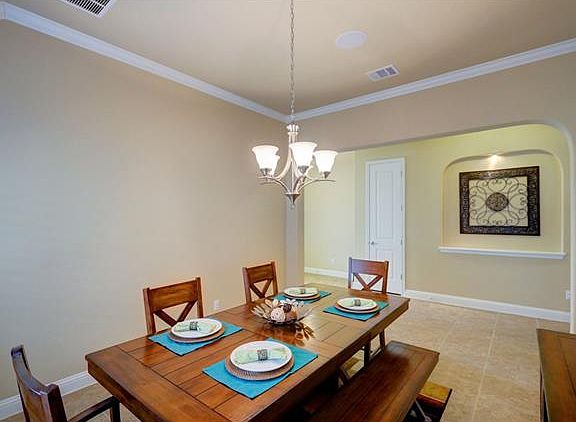 5th image of 1904 Valle Verde Dr