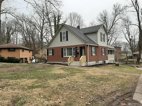 2nd image of 225 Elm Hill Dr