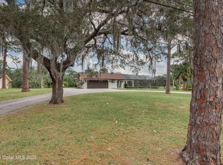 9685 Mockingbird Ln, Micco, FL 32976