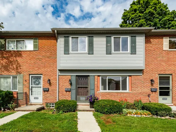3076 Wolverine Dr, Ann Arbor, MI 48108