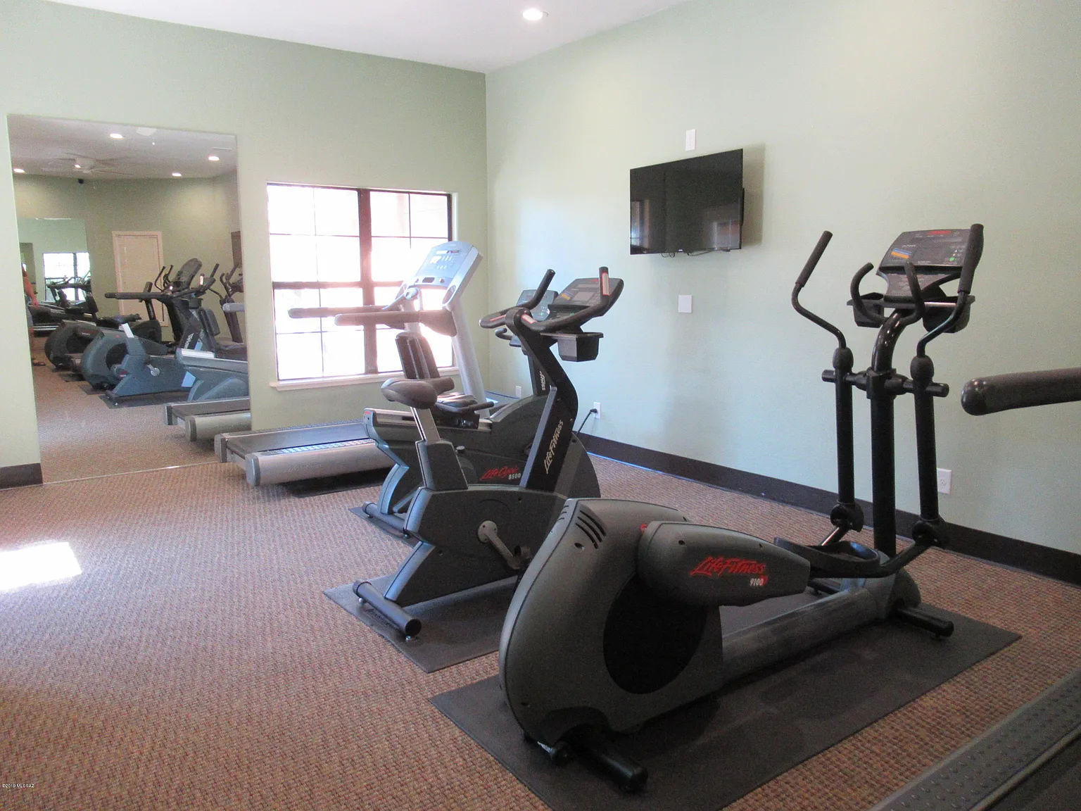2 bed, 2.0 bath, 1076 sqft, $3,000 — Photo 3