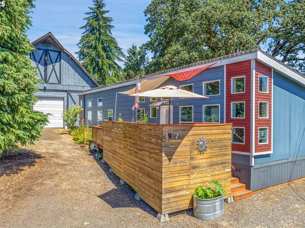 19371 S South End Rd, Oregon City, OR 97045