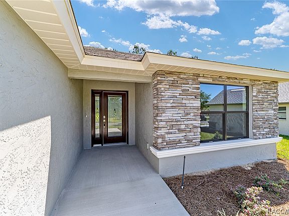 2nd image of 2564 N Brentwood Cir