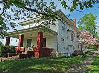 1035 Blackhawk St, Weston, MO 64098