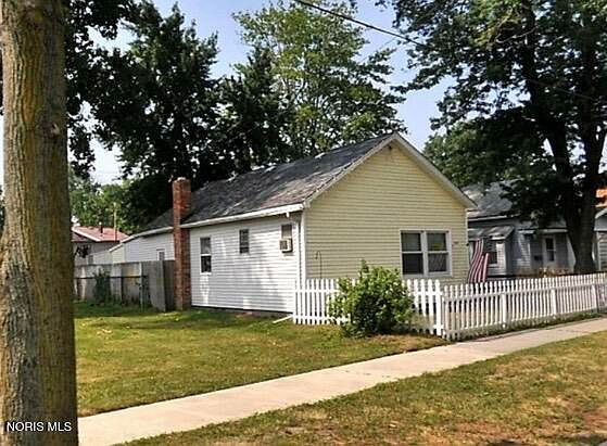 1st image of 1601 Air Line Ave