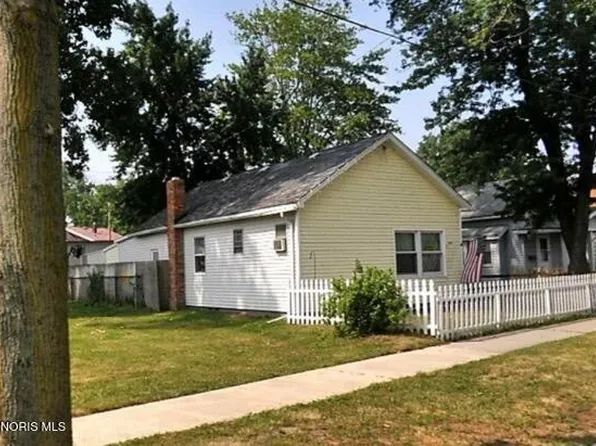 1601 Air Line Ave, Toledo, OH 43609