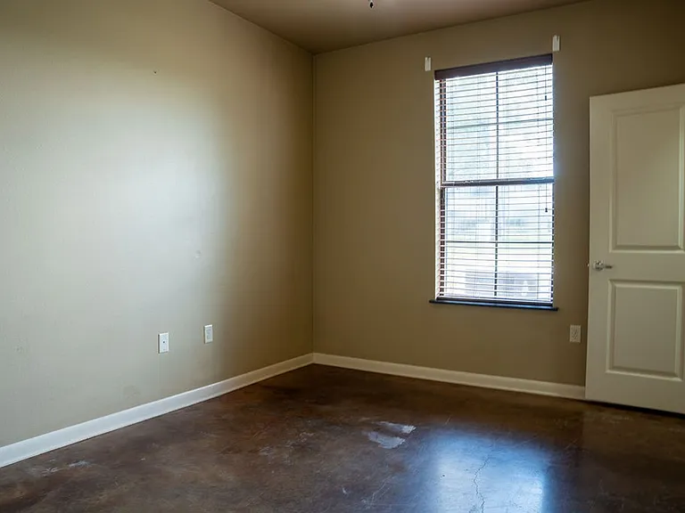 2400 MARKET PLAZA DRIVE — Photo 21