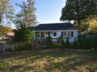 9 Norton Ave, Pt Jefferson Station, NY 11776