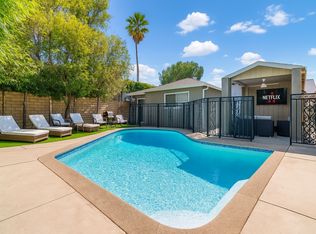 18418 Bessemer St, Reseda, CA 91335