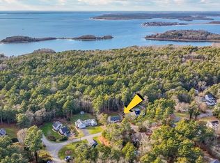 32 Harwood Dr, Bourne, MA 02532