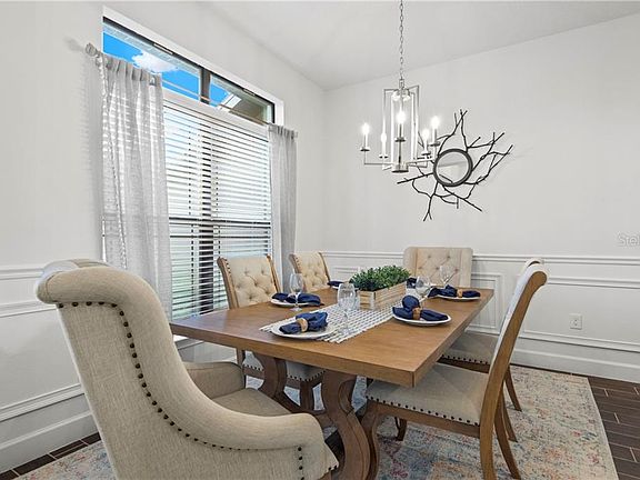3rd image of 41439 Stanton Hall Dr