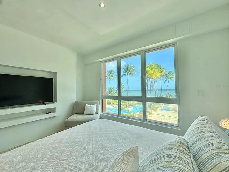 100 Ocean Dr #323 — Photo 12