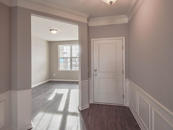 Flex Space Home Office off Foyer