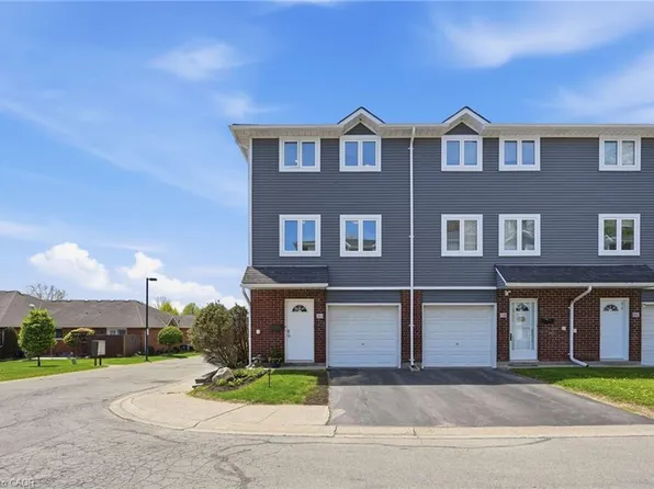 50 A Harris Ave, Brantford, ON N3R 2E9
