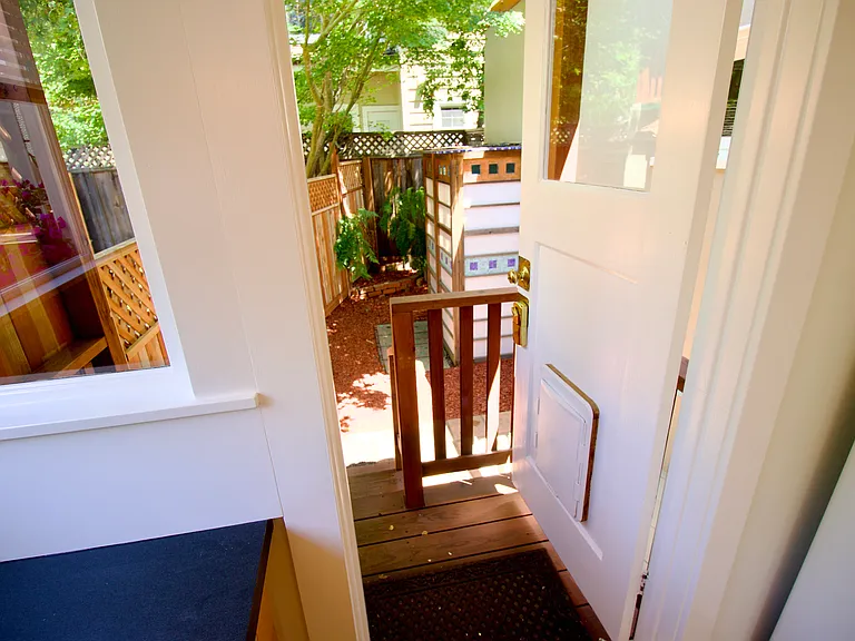 212 Gilbert Ave — Photo 11