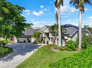 1034 Spanish Moss Trl, Naples, FL 34108