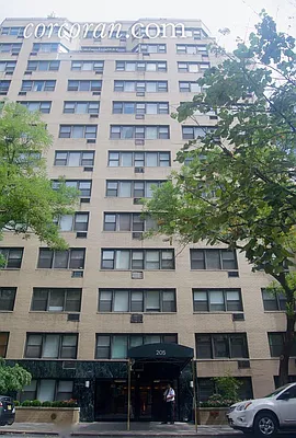 Sold by Corcoran | media 25