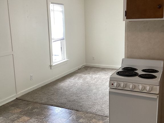 4th image of 118 W 15th St #2