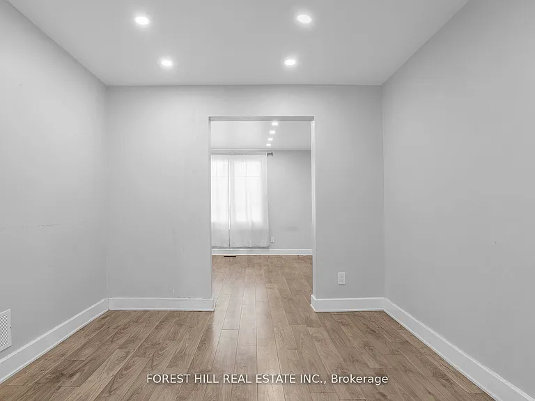 22 Harvey St — Photo 14