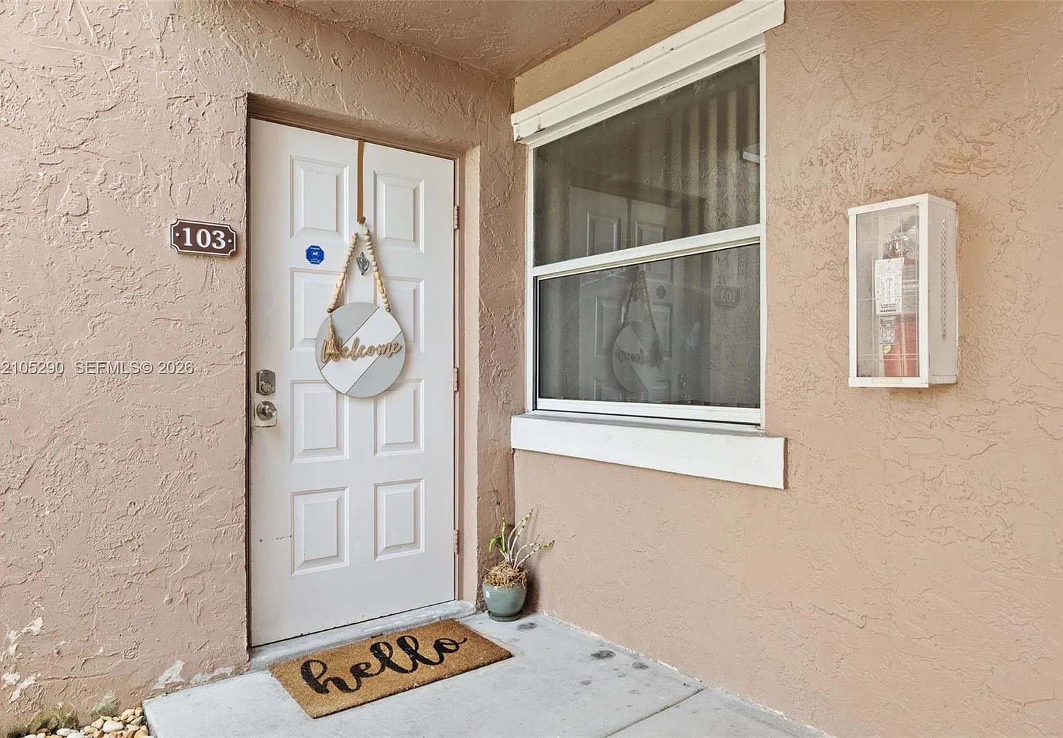 Club Quarters At Raintree — Photo 3