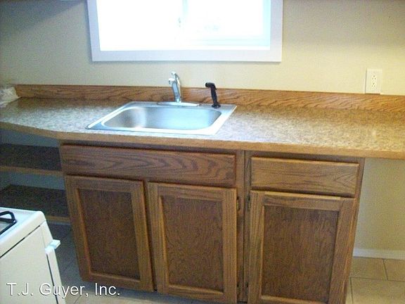 3rd image of 215 N Rock St #6