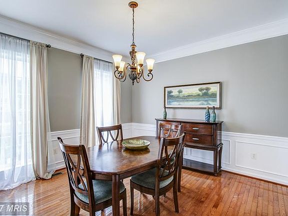 5th image of 231 Galyn Dr
