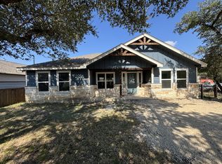 1477 Ramble Hls, Canyon Lake, TX 78133