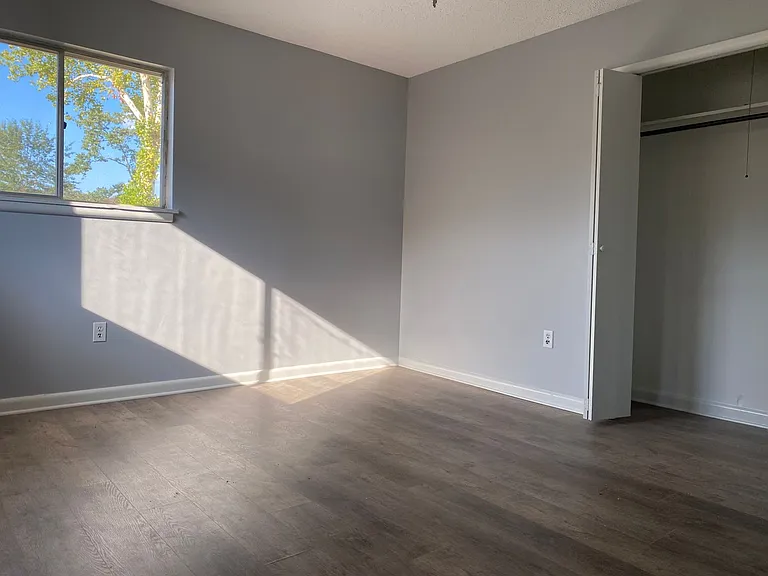 406 Harper Ln — Photo 11