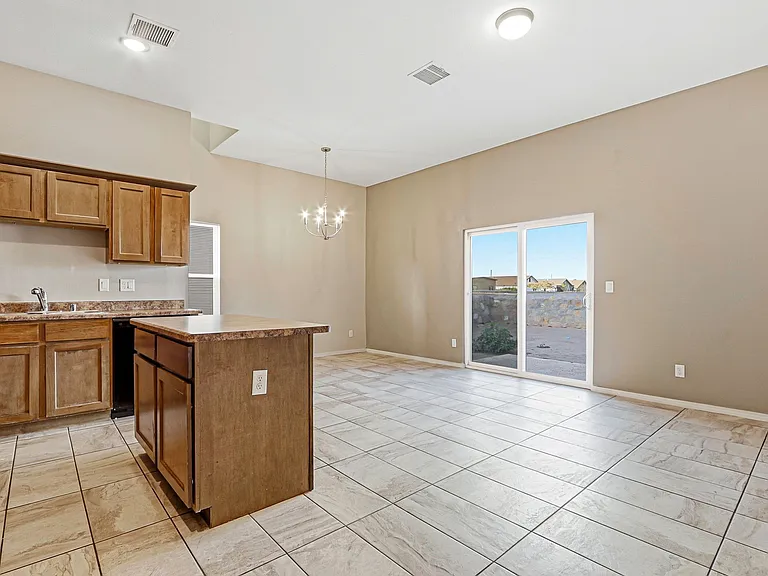714 Hc Gilbert Minjares Dr — Photo 18