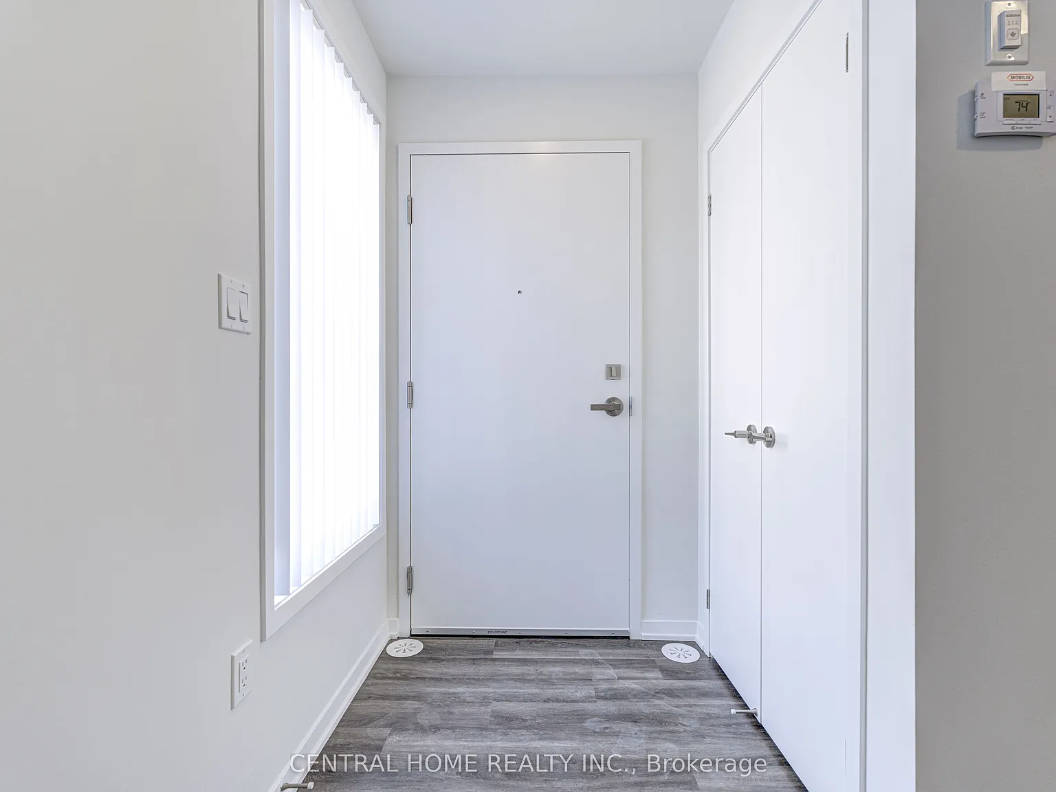 2 bed, $2,700 — Photo 3