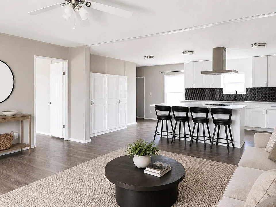15003 Chaparral Dr