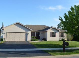 1551 Caddie Dr, Bourbonnais, IL 60914