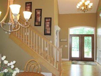 2nd image of 1665 Waterford Pl