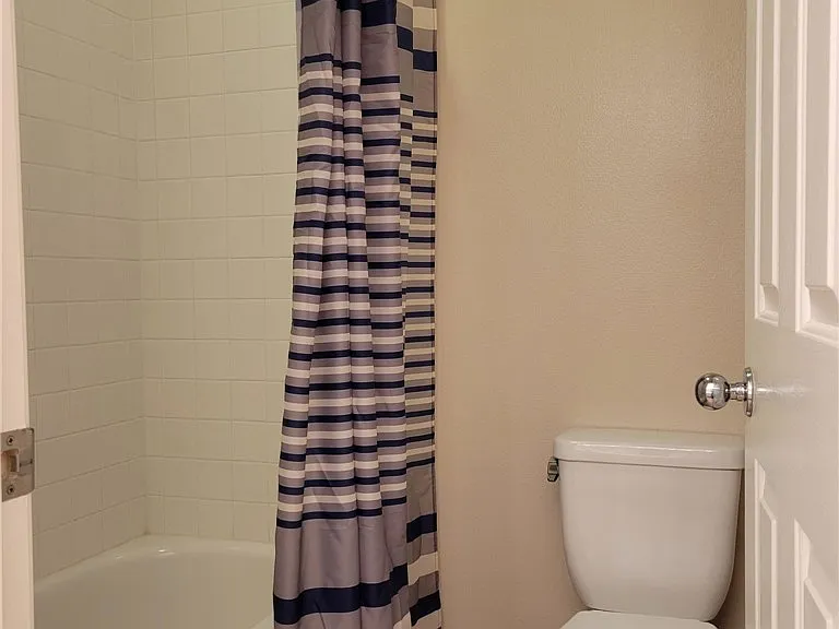 10 Del Ventura — Photo 12