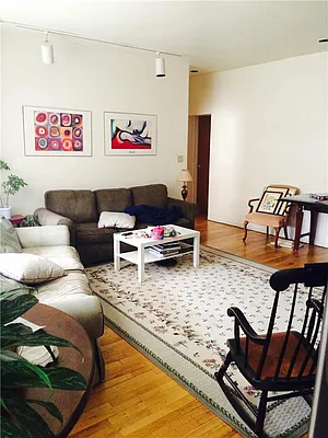 Rented by Avenue Sotheby's International Realty | media 30