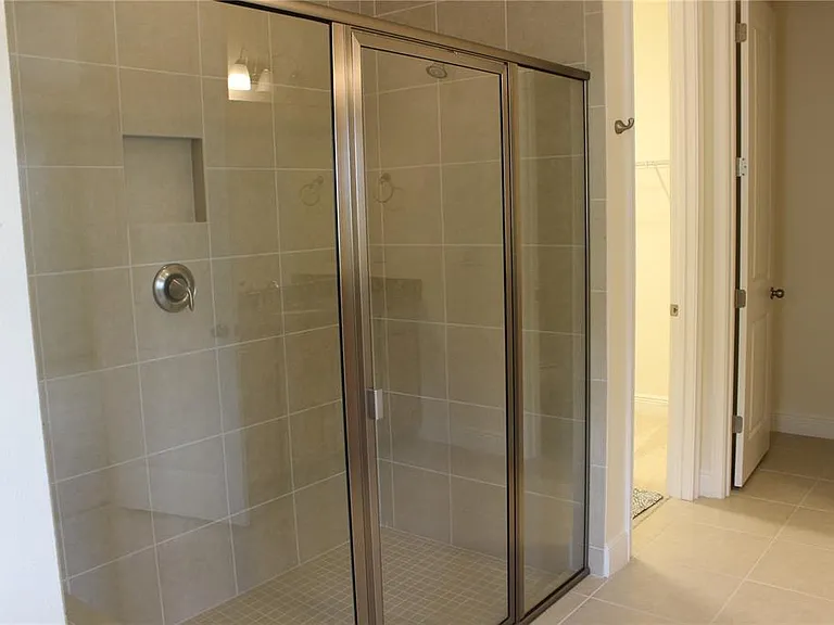 5826 Long Shore Loop — Photo 20