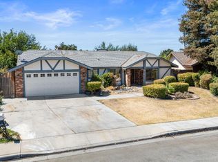 4705 La Mirada Dr, Bakersfield, CA 93309