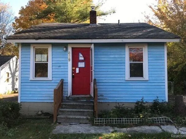 369 Seward St, Pontiac, MI 48342
