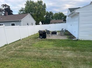 129 Diana Ln N, Fairborn, OH 45324