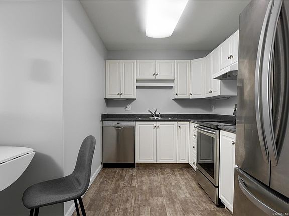 5th image of 980 Glenwood Ave #105