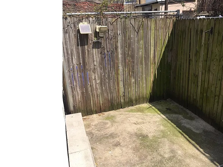 816 Cantrell St — Photo 5