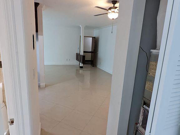 5th image of 4044 N Meridian Ave APT 2G