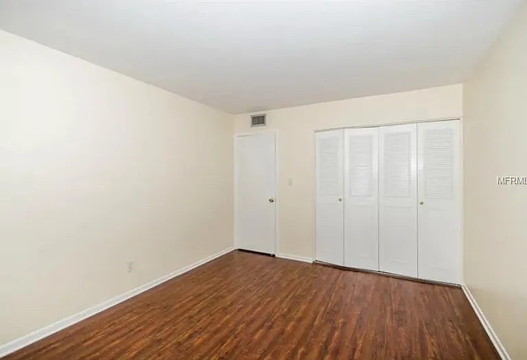 4610 W Gray St #301 — Photo 9