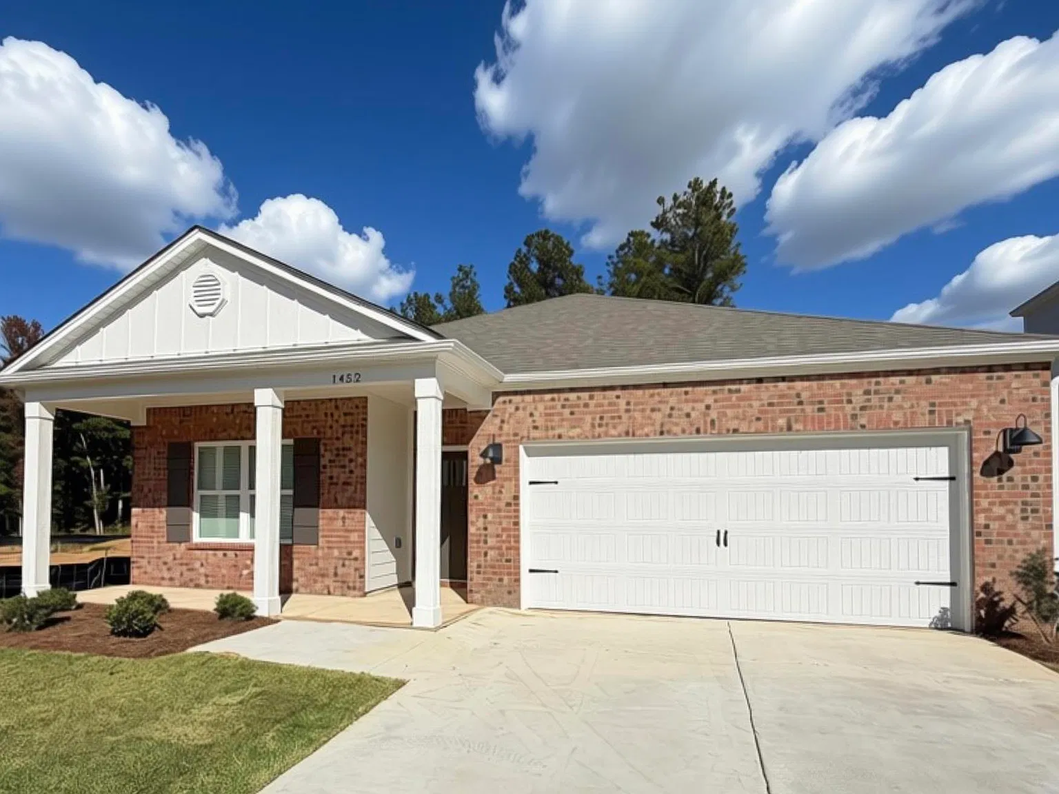 4 bed, 2.0 bath, 1774 sqft, $2,099 — Photo 3