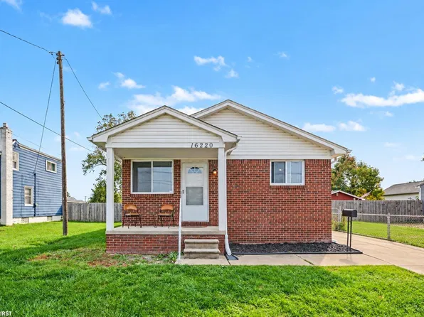16220 Frazho Rd, Roseville, MI 48066