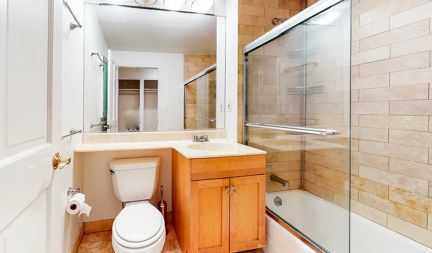 525 East 13th Street — Photo 4