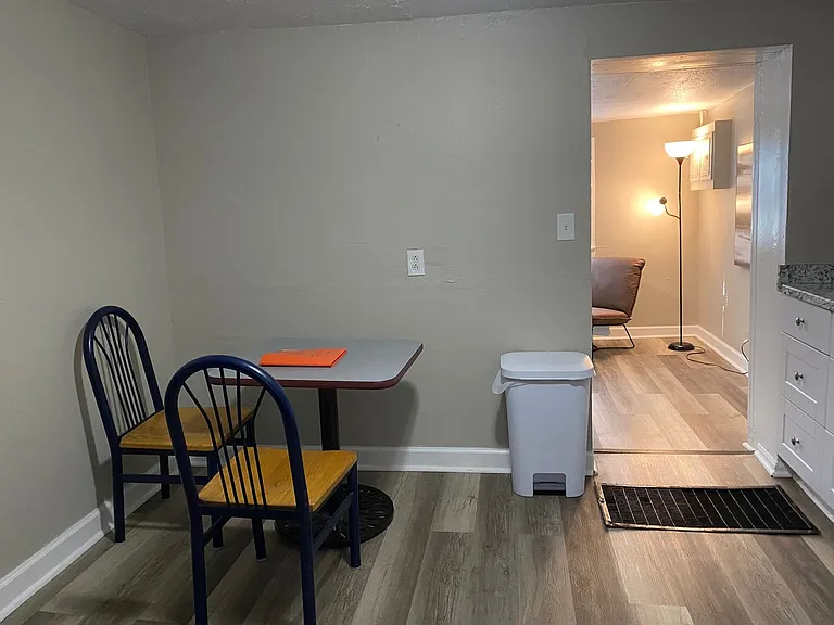 217 West 4th St — Photo 12